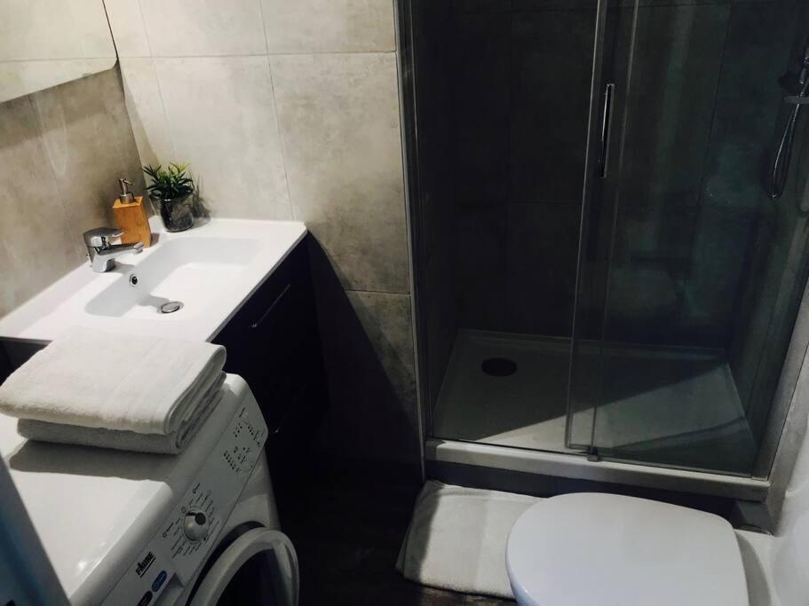 Apartamento Studio Du Chateau Champs-Sur-Marne Exterior foto
